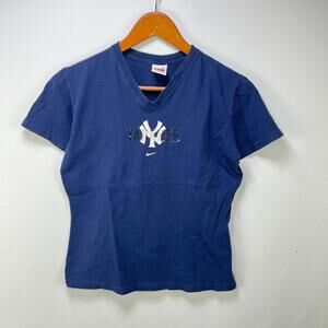 Vintage Nike New York Yankees T-Shirt Women's Medium